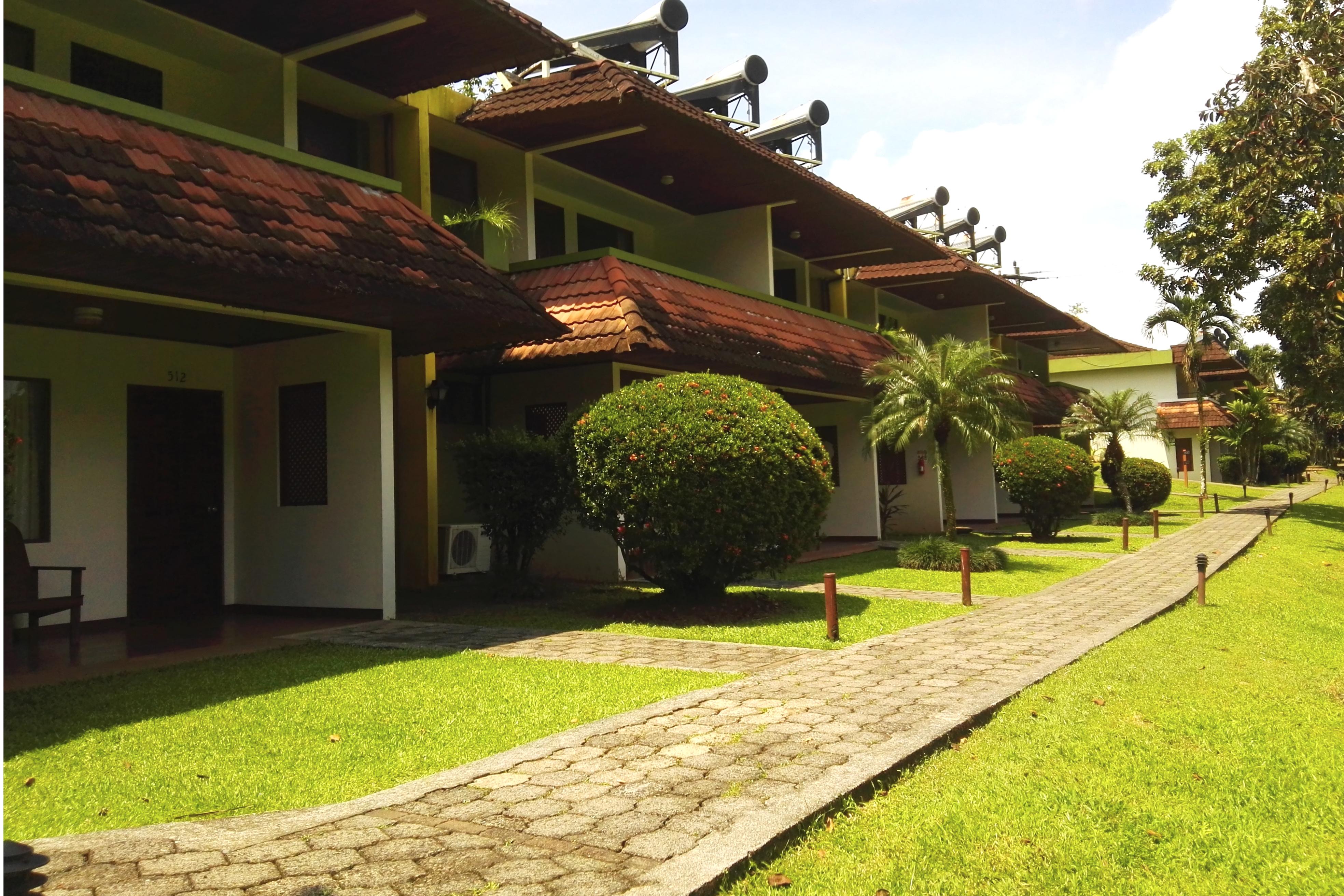 Tilajari Hotel Resort La Fortuna Bagian luar foto