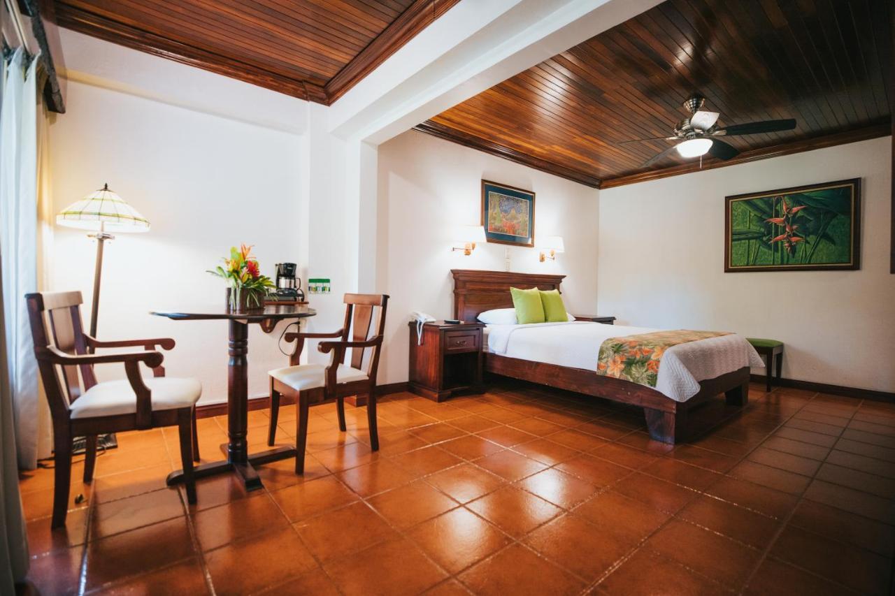 Tilajari Hotel Resort La Fortuna Bagian luar foto